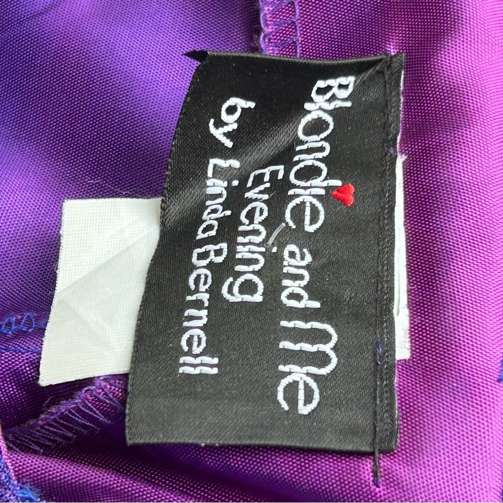 Sleeveless Purple Prom Gown with Silver Detailing - Picture 5 of 7